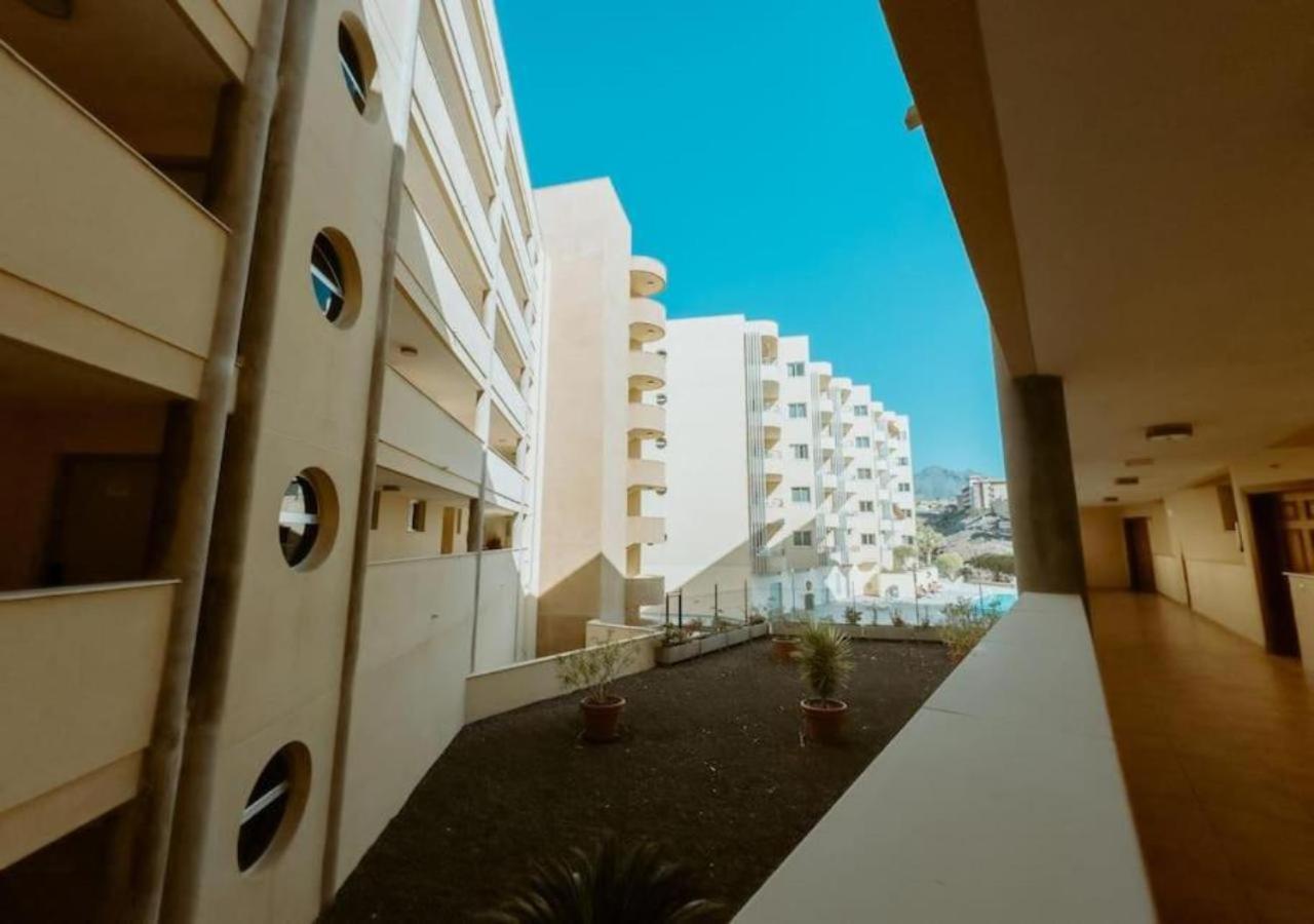 Seaview Splendor 2 Bedroom Modern Comfort Адехе Екстер'єр фото